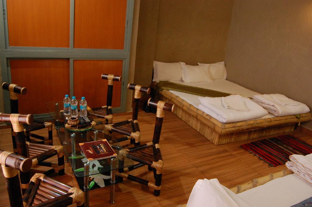Shri Guest House Waranasi Pokój zdjęcie