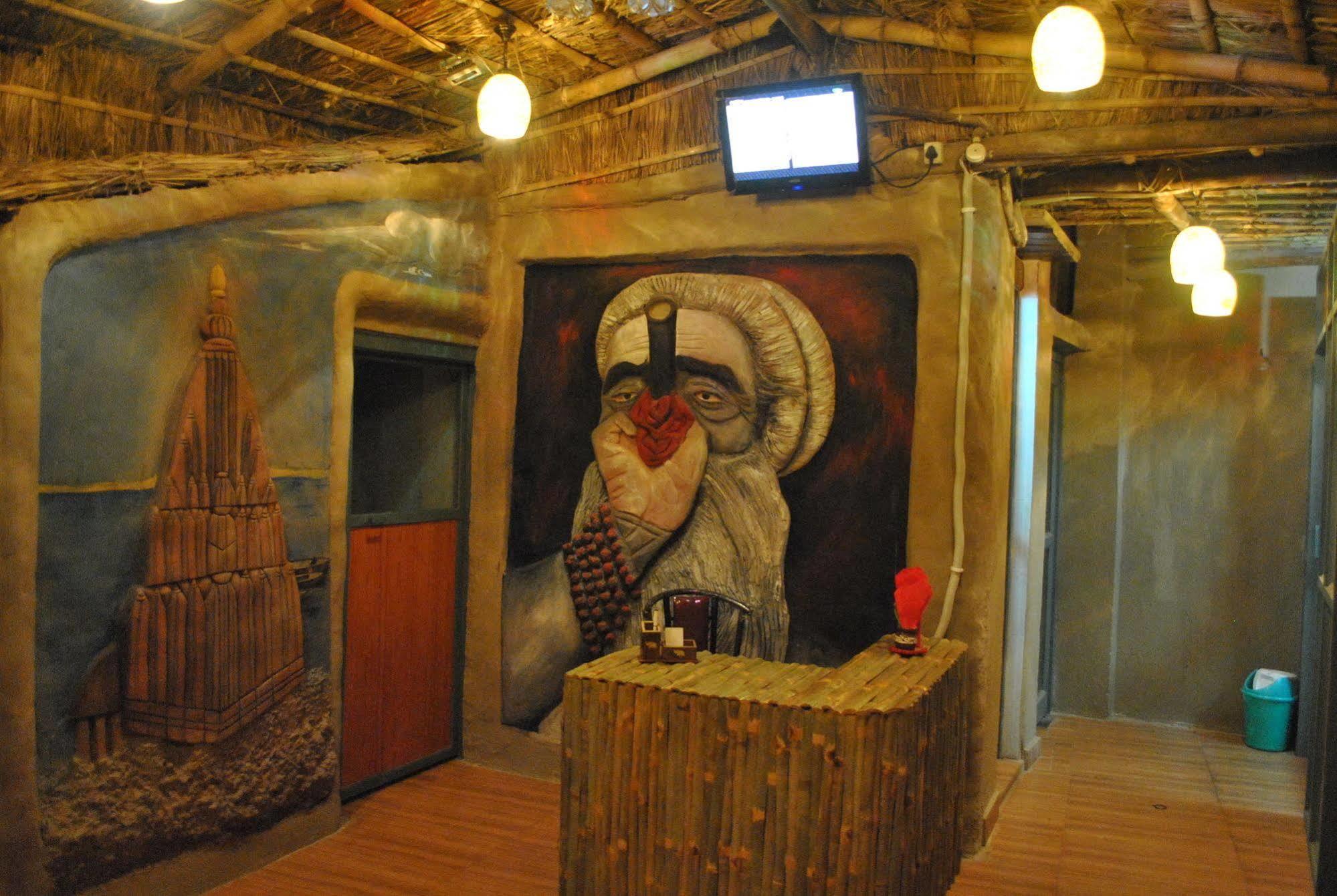 Shri Guest House Waranasi Zewnętrze zdjęcie