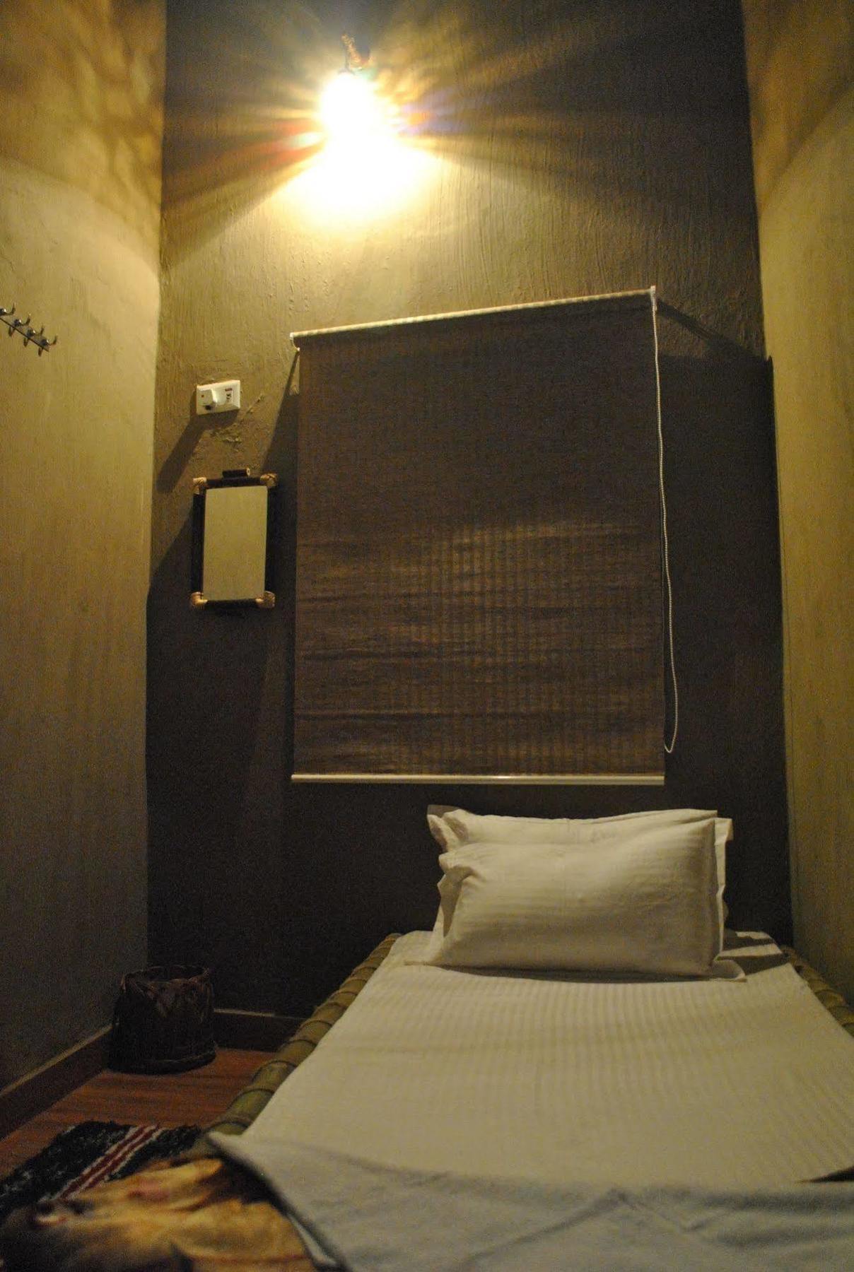 Shri Guest House Waranasi Zewnętrze zdjęcie